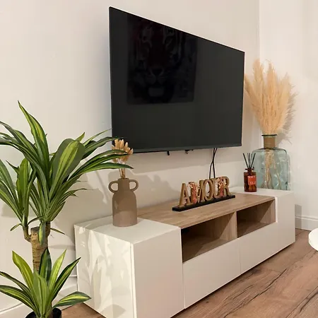 דירה 50m2, Privee Avec Piscine, Tennis Et A 100 M De La לה לבאנדו