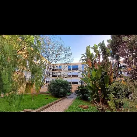 Apartman 50m2, Privee Avec Piscine, Tennis Et A 100 M De La